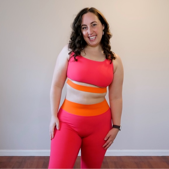 Parade Flex Cut-Out Bra - Picture 1 of 4